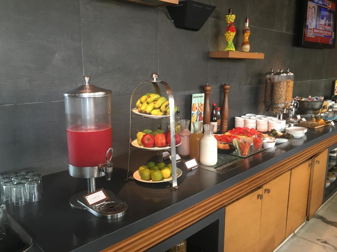 新孟买丽怡酒店及套房 纳威孟买 外观 照片